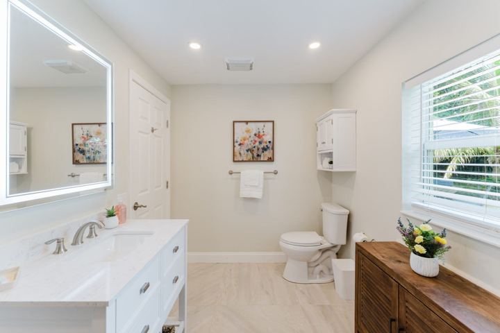 1329 Lake Erie Drive, Lake Worth Beach - Full remodel & decoration, photo 23