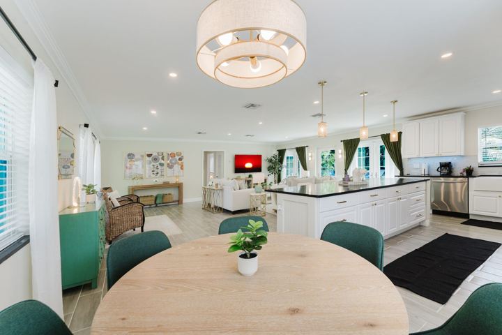 1329 Lake Erie Drive, Lake Worth Beach - Full remodel & decoration, photo 32