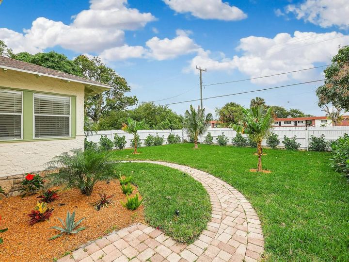 Lake Worth - Full remodel, decorations & landscaping, photo 6