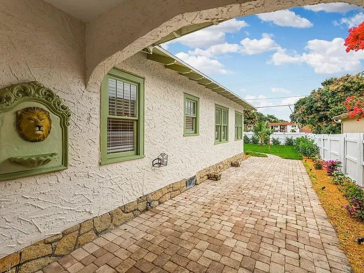 Lake Worth - Full remodel, decorations & landscaping, photo 9