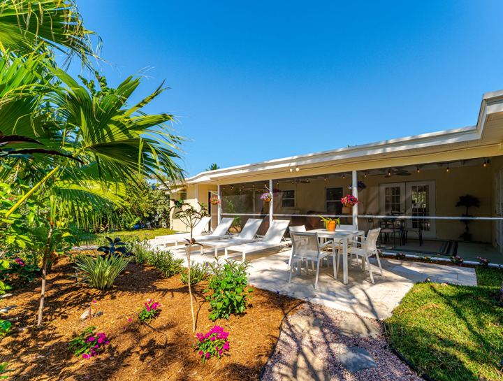 Lantana - Full remodel, decoration & landscaping, photo 6