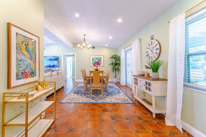 Lantana - Full remodel, decoration & landscaping, photo 24
